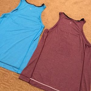 (Bundle) 2 MEDIUM Lululemon muscle tank tops.